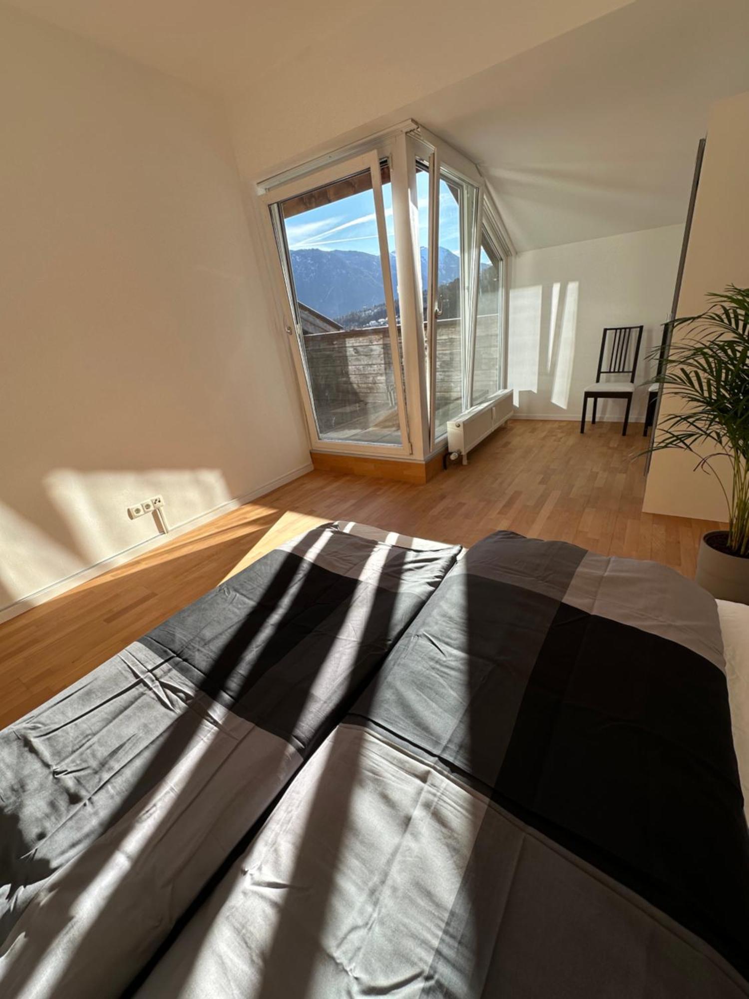Geraeumiges Sonniges Apartment Mit Bergblick Imst Eksteriør bilde